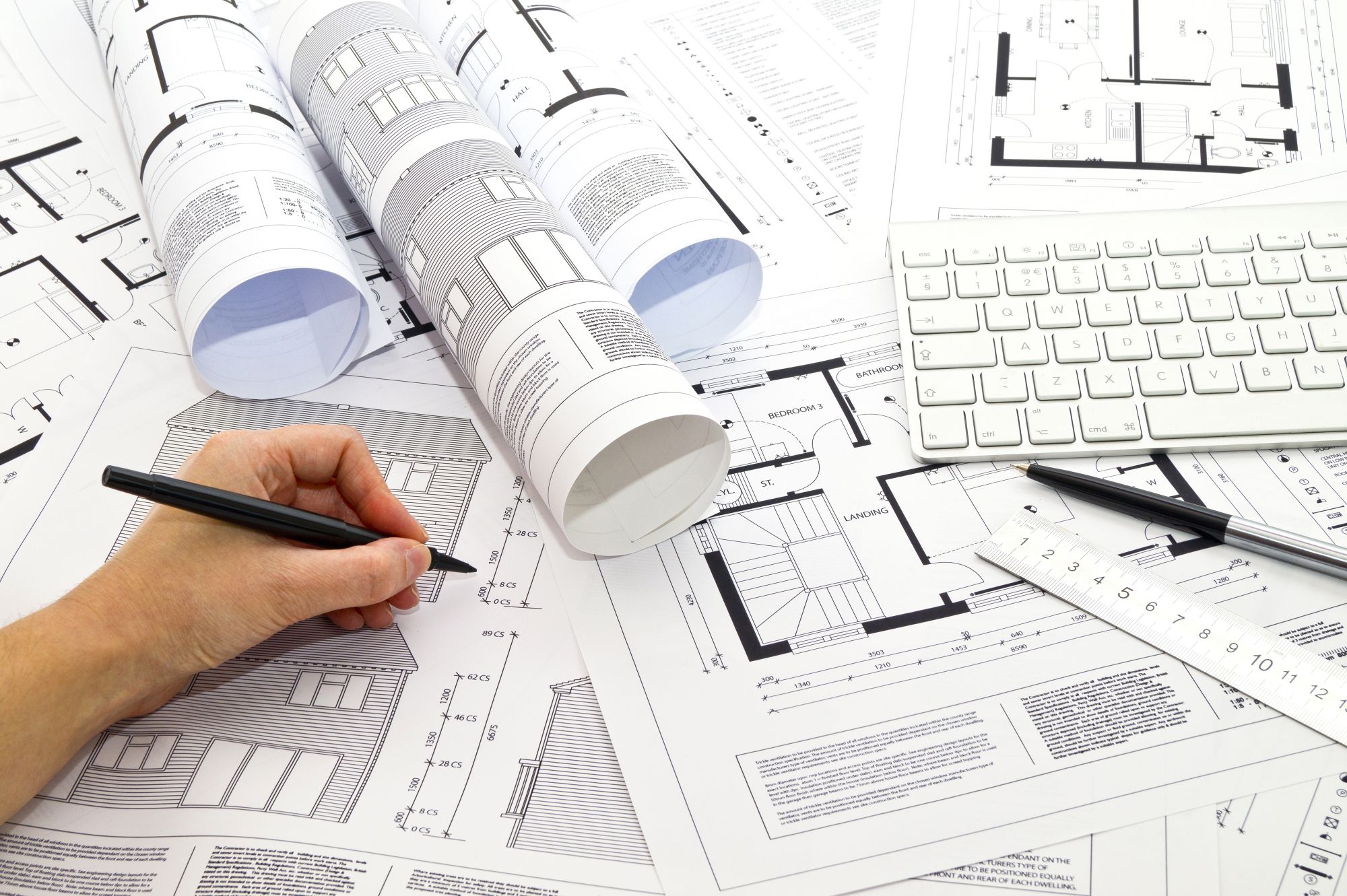 Valoraciones y certificas profesionales. Cortes 37 Gestión Inmobiliaria en Valencia